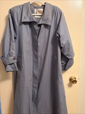 Vintage London Fog Women’s Sky Blue Trench Coat